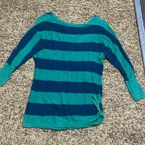 Women’s express top SOLD